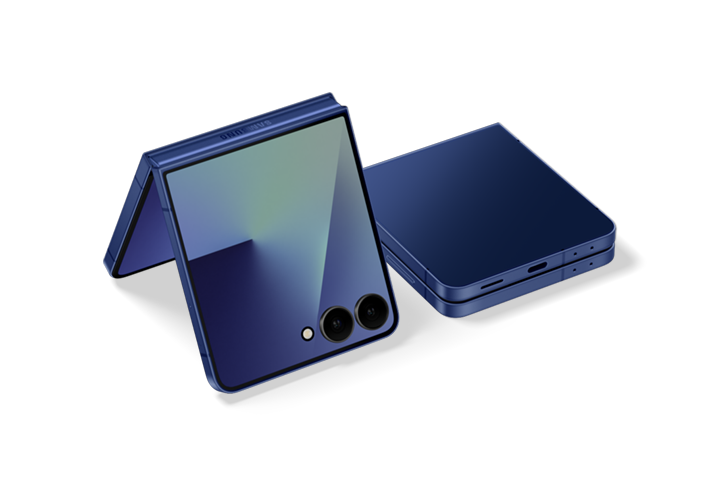 Samsung Galaxy Z Flip 7 | Buy in Dubai UAE | 12GB RAM / 256GB | Exynos 2500 | 50MP Camera | Galaxy AI | 6.9" AMOLED | 4.1" FlexWindow | 5G